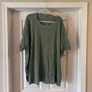Old Navy Men's Olive Short-Sleeve Crewneck Tee
